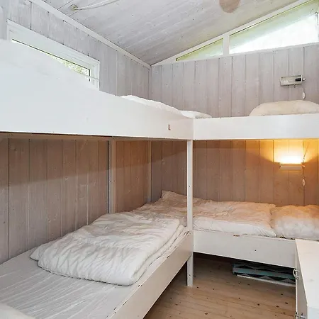 8 Person In Ronde-by Traum Hébergement de vacances Rønde